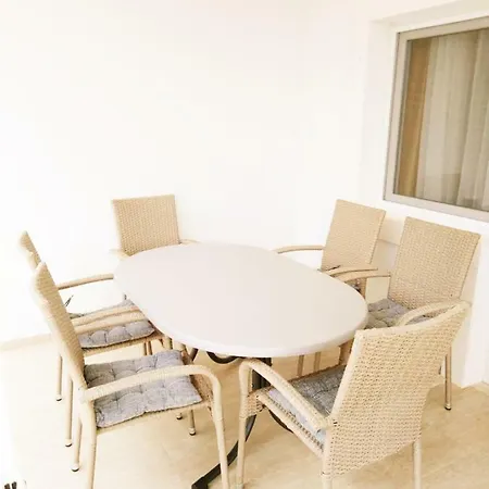 Apartman Maric *